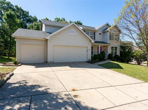 1316 Kiefer Bluffs Dr, Ballwin, MO 63021 photo 1