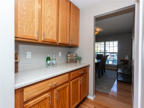 1316 Kiefer Bluffs Dr, Ballwin, MO 63021 photo 20