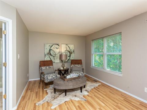 1316 Kiefer Bluffs Dr, Ballwin, MO 63021 photo 44