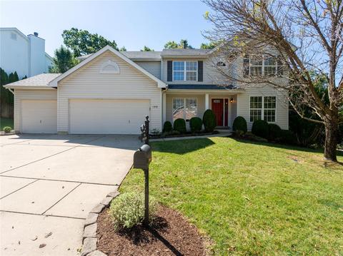 1316 Kiefer Bluffs Dr, Ballwin, MO 63021 photo 2