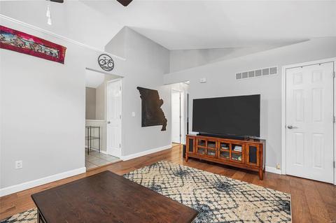 8 Redhead Ln, O'fallon, MO 63368 photo 6