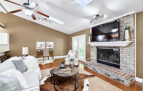 729 Mcbride Pointe Dr, Wildwood, MO 63011 photo 11