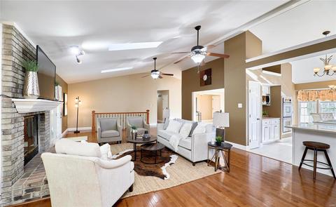 729 Mcbride Pointe Dr, Wildwood, MO 63011 photo 15