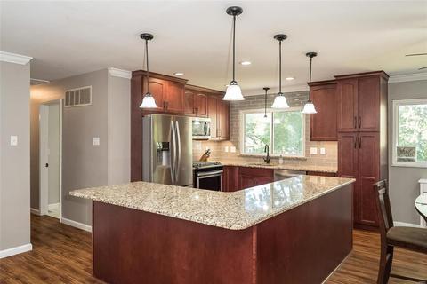 1063 Briarhurst Dr, Manchester, MO 63021 photo 8