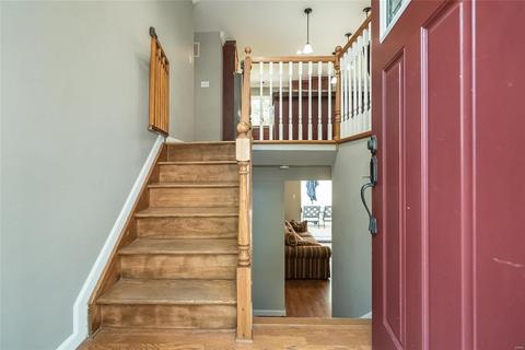 1063 Briarhurst Dr, Manchester, MO 63021 photo 4