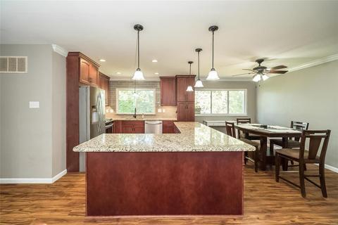 1063 Briarhurst Dr, Manchester, MO 63021 photo 6