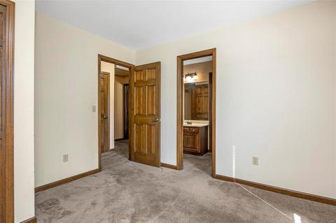 127 Double Eagle Dr, Saint Charles, MO 63303 photo 36