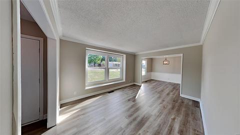 1677 Sunnyridge Rd, Ellisville, MO 63011 photo 4