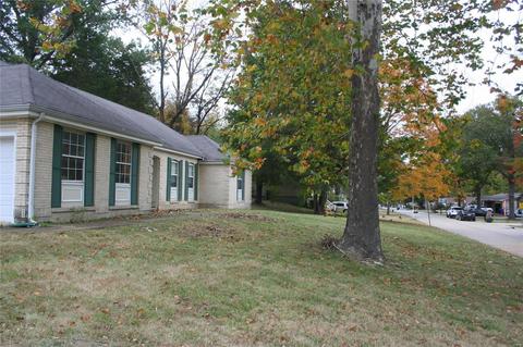 519 Forest Run Dr, Eureka, MO 63025 photo 4