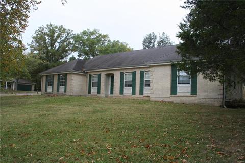 519 Forest Run Dr, Eureka, MO 63025 photo 1