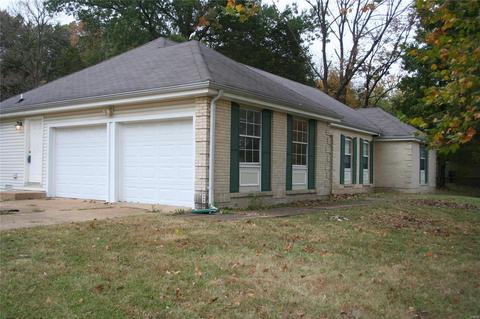 519 Forest Run Dr, Eureka, MO 63025 photo 2