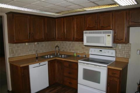 519 Forest Run Dr, Eureka, MO 63025 photo 14