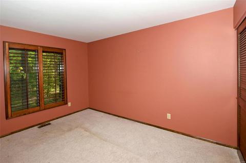 1568 Autumn Leaf Dr, Ballwin, MO 63021 photo 17