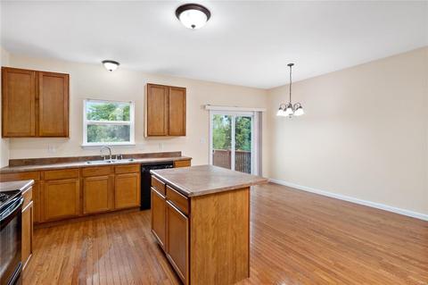 46 Spring Borough Ct, O'fallon, MO 63368 photo 8