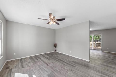 2005 Winter Hill Dr, O'fallon, MO 63366 photo 7