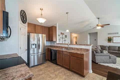 42 Red Brook Ct, O'fallon, MO 63366 photo 8