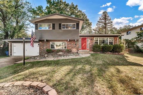 406 Wyncrest Dr, Ballwin, MO 63011 photo 1