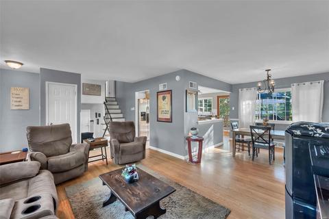 406 Wyncrest Dr, Ballwin, MO 63011 photo 7