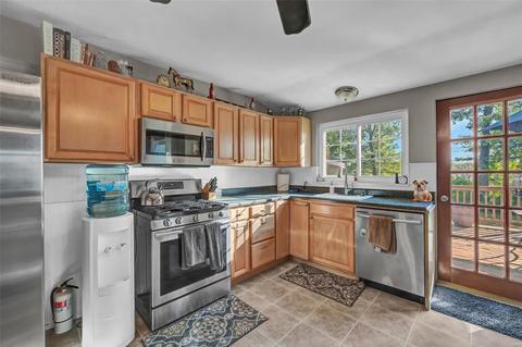 406 Wyncrest Dr, Ballwin, MO 63011 photo 12