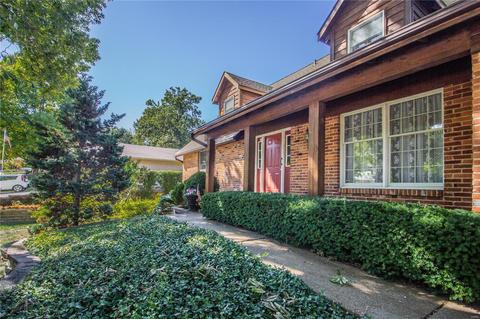 3731 Red Hawk Ct, Bridgeton, MO 63044 photo 3