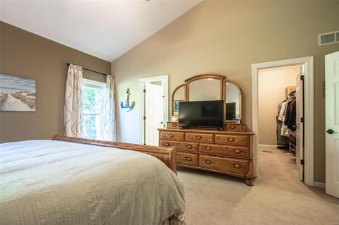 690 Clifden Dr, Weldon Spring, MO 63304 photo 32