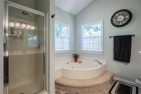 690 Clifden Dr, Weldon Spring, MO 63304 photo 34