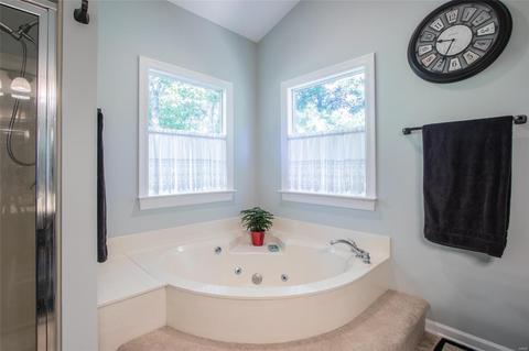 690 Clifden Dr, Weldon Spring, MO 63304 photo 38