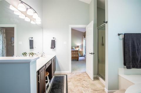690 Clifden Dr, Weldon Spring, MO 63304 photo 37