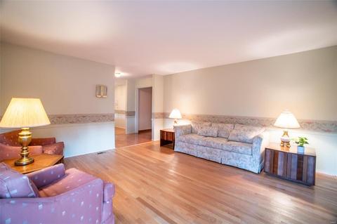 12 Summersweet Ln, Ballwin, MO 63011 photo 5