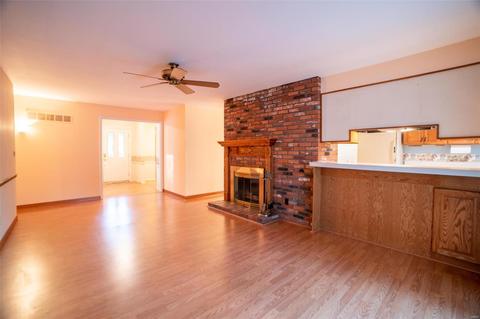 12 Summersweet Ln, Ballwin, MO 63011 photo 8