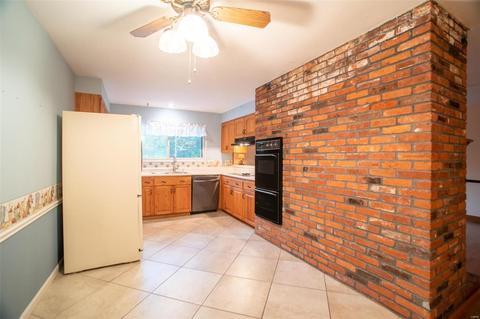 12 Summersweet Ln, Ballwin, MO 63011 photo 12