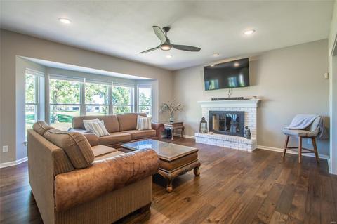 134 Roehampton Ln, Weldon Spring, MO 63304 photo 34