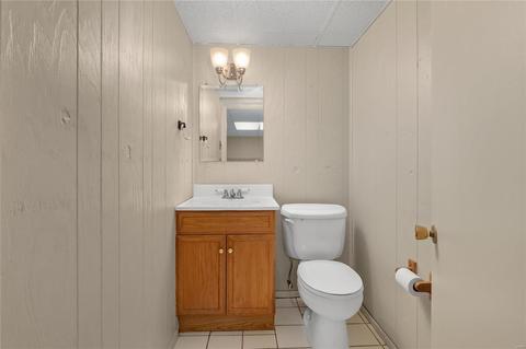 390 Sunfield Pl, Ballwin, MO 63011 photo 31