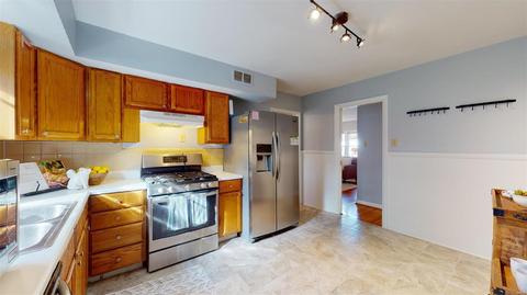 208 E Glendale Rd, Saint Louis, MO 63119 photo 11