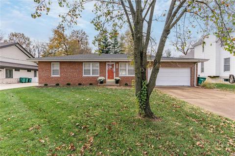 208 E Glendale Rd, Saint Louis, MO 63119 photo 1
