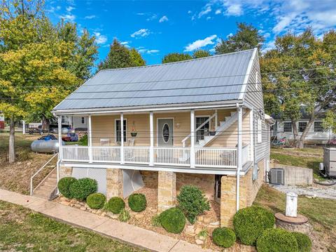 294 Washington St, Augusta, MO 63332 photo 1