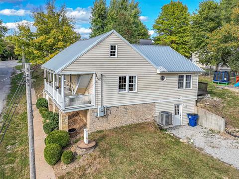 294 Washington St, Augusta, MO 63332 photo 2