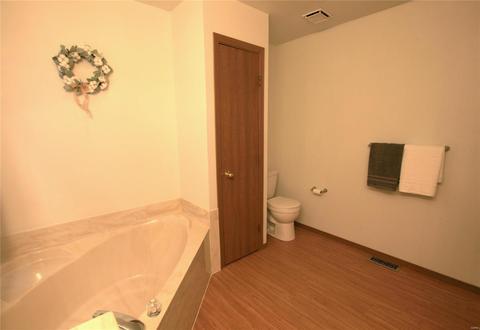 9 Royalltrail Ct, O'fallon, MO 63368 photo 23