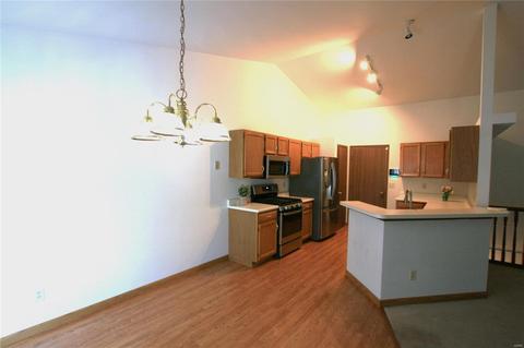 9 Royalltrail Ct, O'fallon, MO 63368 photo 5
