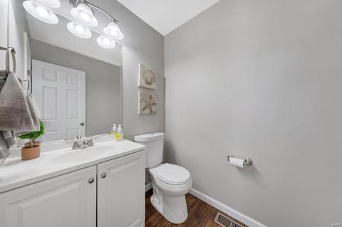 101 Royallbrook Ln, O'fallon, MO 63368 photo 7