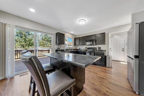 101 Royallbrook Ln, O'fallon, MO 63368 photo 4