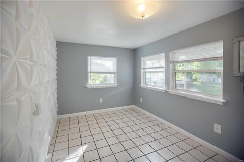 3703 Midview Ave, Bridgeton, MO 63044 photo 9