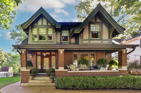 1422 Mccausland Ave, Saint Louis, MO 63117