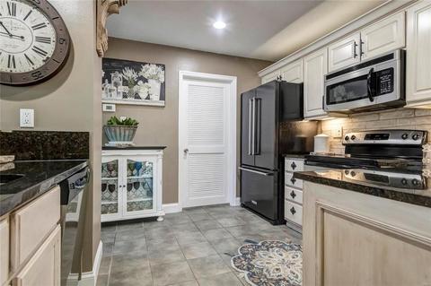 701 Hemingway Ln, Weldon Spring, MO 63304 photo 21