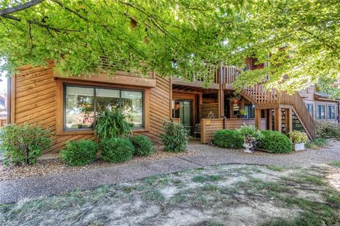 701 Hemingway Ln, Weldon Spring, MO 63304 photo 2
