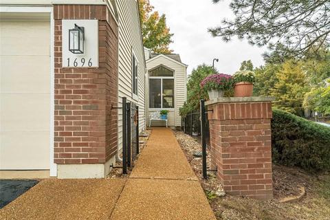 1696 Ridgeview Circle Dr, Ballwin, MO 63021 photo 3