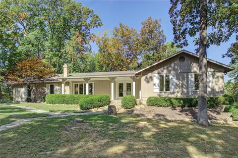 4627 Fox Crest Dr, Wildwood, MO 63069 photo 1
