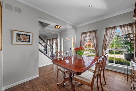 2810 Barrett Pines Ln, Ballwin, MO 63021 photo 4