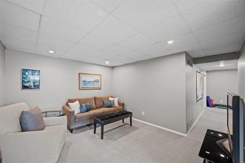 2810 Barrett Pines Ln, Ballwin, MO 63021 photo 33