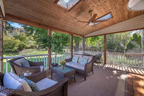 2810 Barrett Pines Ln, Ballwin, MO 63021 photo 11
